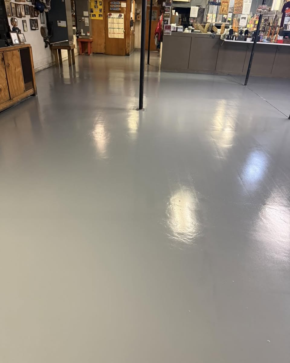 Solid gray epoxy concrete floor coating Clarksville TN